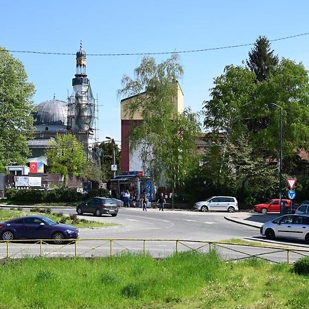 Elem Apartmani Skver Tuzla Zewnętrze zdjęcie