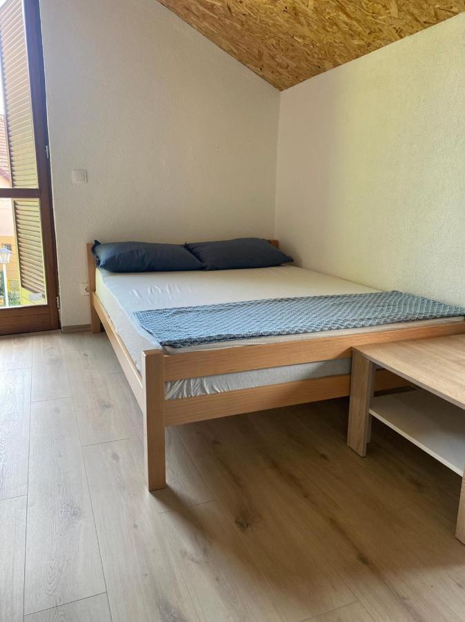 Elem Apartmani Skver Tuzla Zewnętrze zdjęcie